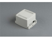 Boîte murale en plastique avec ailettes pour appareils électroniques PM050