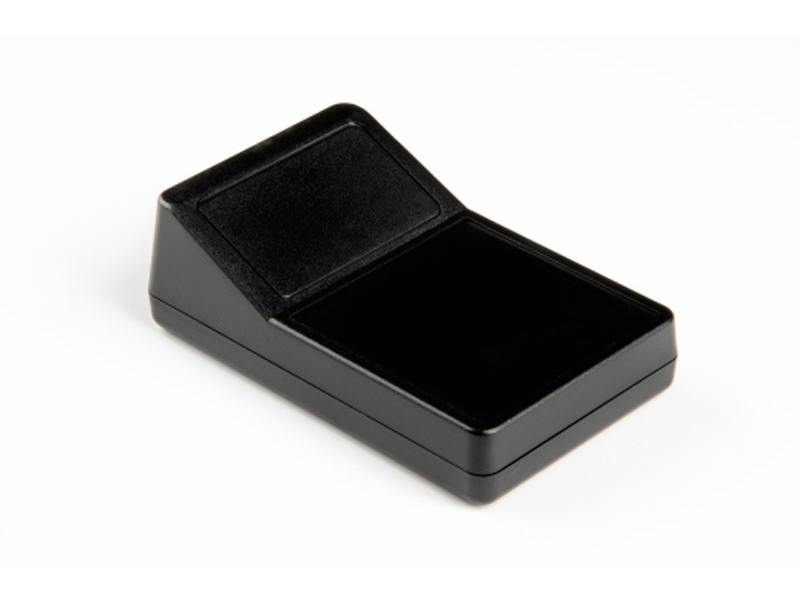 Boîte de bureau en plastique avec couvercle incliné pour appareils électroniques PT090