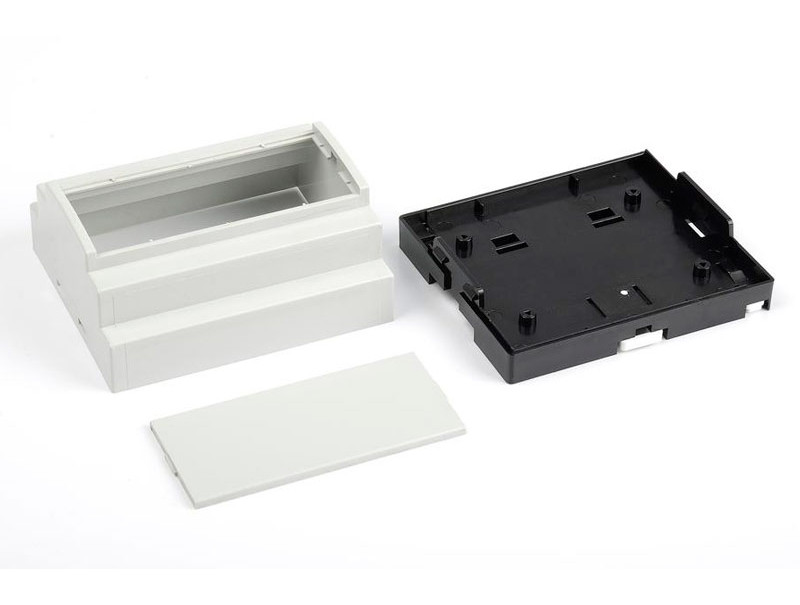 Boîte en plastique pour rail DIN pour appareils électroniques PT206