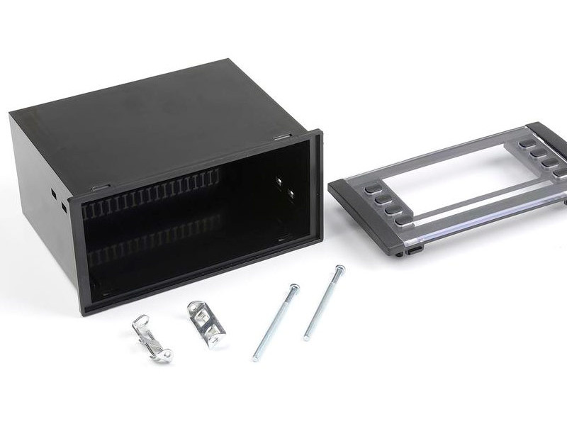 Boîte en plastique à encastrer pour appareils électroniques TT210