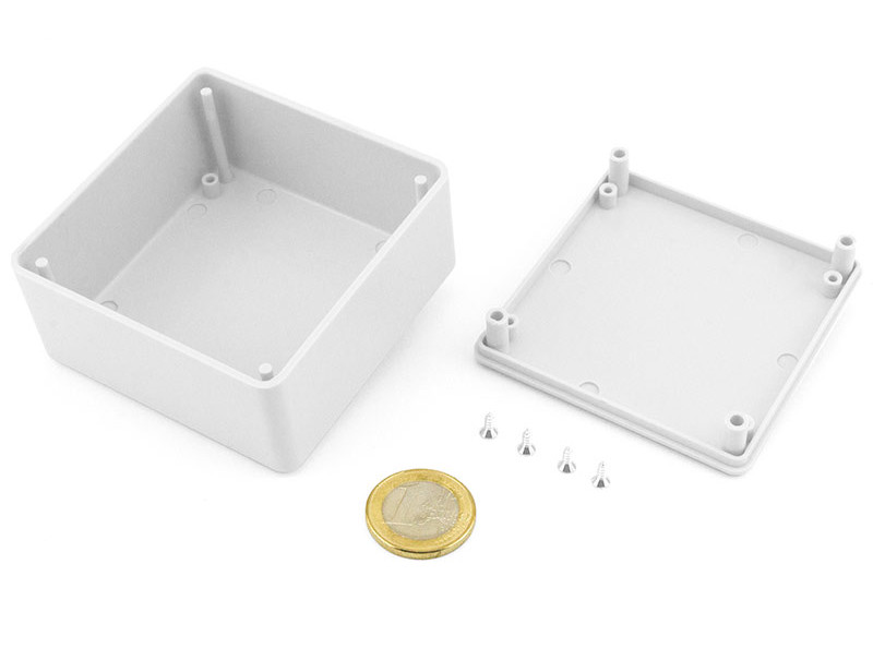 Boîte carrée en plastique pour capteurs électroniques PP83