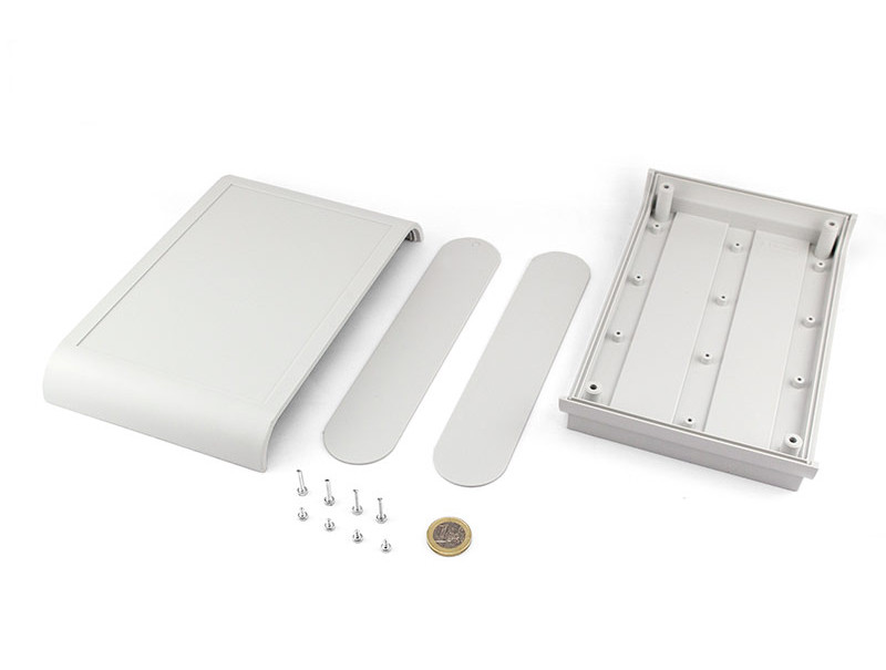 Boîte de bureau en plastique avec façade amovible pour appareils électroniques PP84