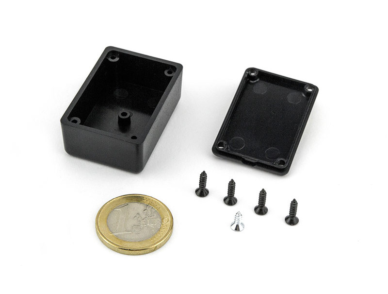 Boîte en plastique universelle pour appareils électroniques PP85B