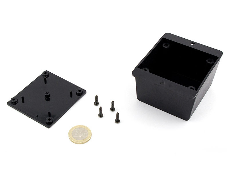 Boîtier mural en plastique avec ailettes pour appareils électroniques PP88