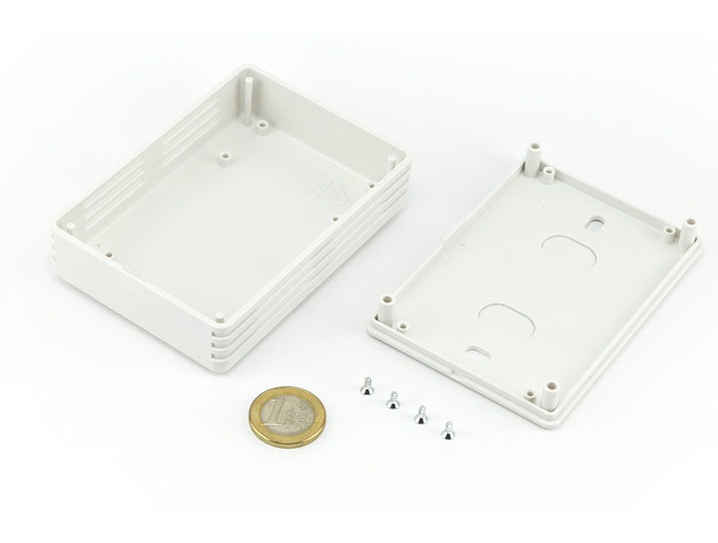 Boîte carrée en plastique pour capteurs électroniques PP121