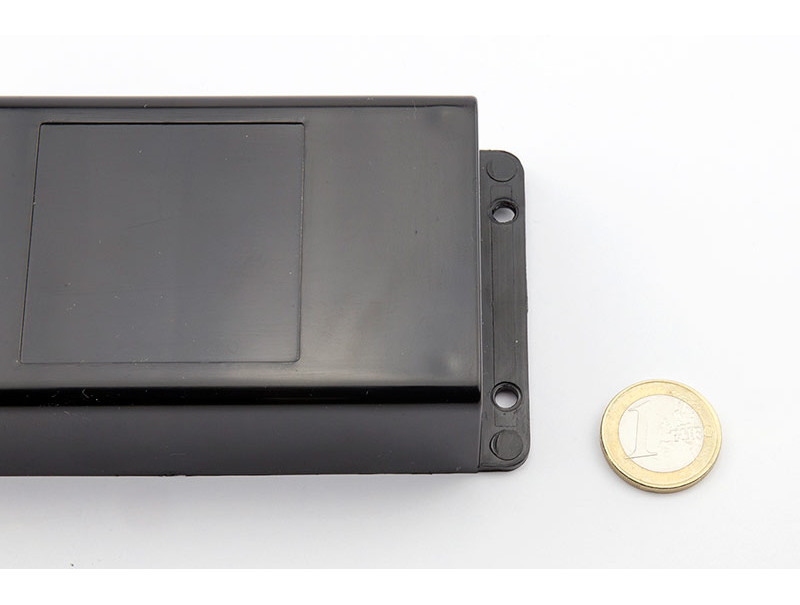 Boîtier mural en plastique avec ailettes pour appareils électroniques PP45