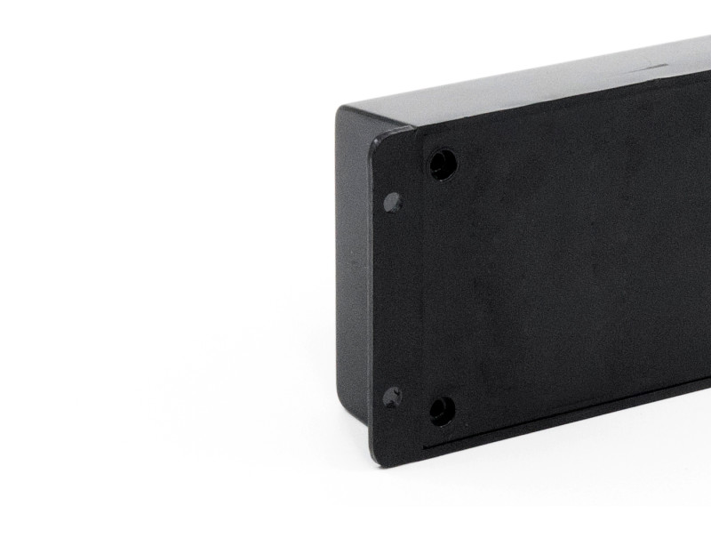 Boîtier mural en plastique avec ailettes pour appareils électroniques PP45