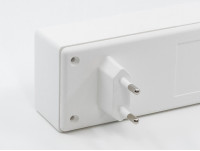 Boîtier plastique connectable par prise européenne pour appareils électroniques PP55