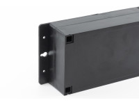 Kunststoff-Wanddose mit Lamellen und IP-Schutz für elektronische Geräte PP112